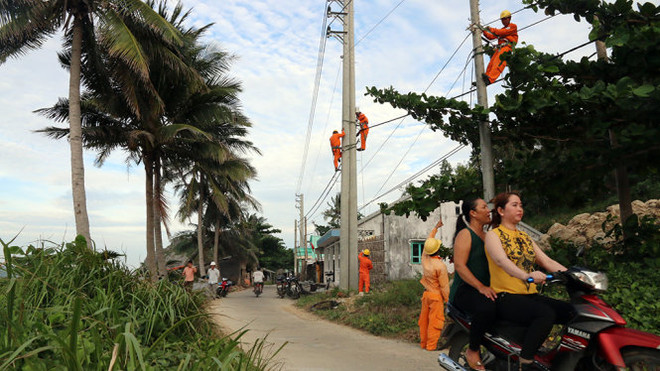 Kien Giang: more island commune connected to national grid ảnh 1