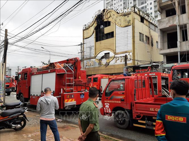 President extends condolences to families of karaoke parlor fire victims ảnh 1 President extends condolences to families of karaoke parlor fire victims ảnh 1