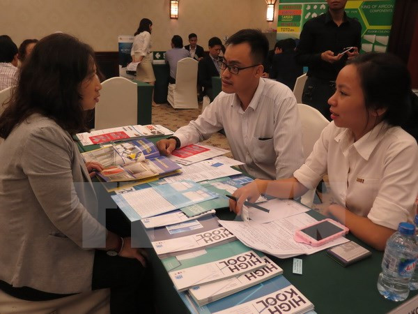 Vietnam, Thailand hoped to boost ties in electronics industries ảnh 1