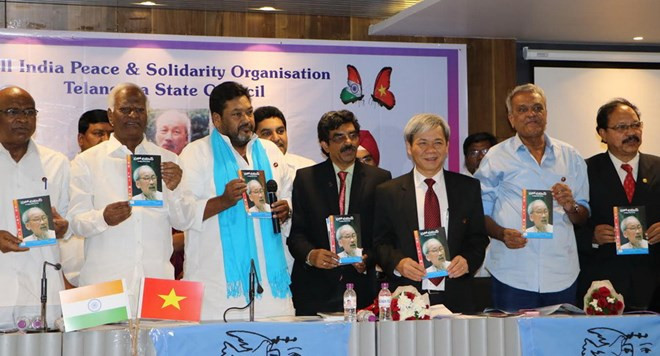 President Ho Chi Minh’s 127th birthday marked abroad ảnh 1