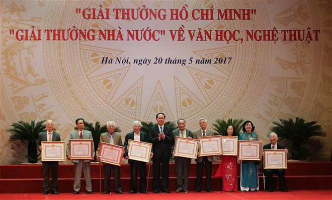 Artists, writers urged to promote culture, people development ảnh 1