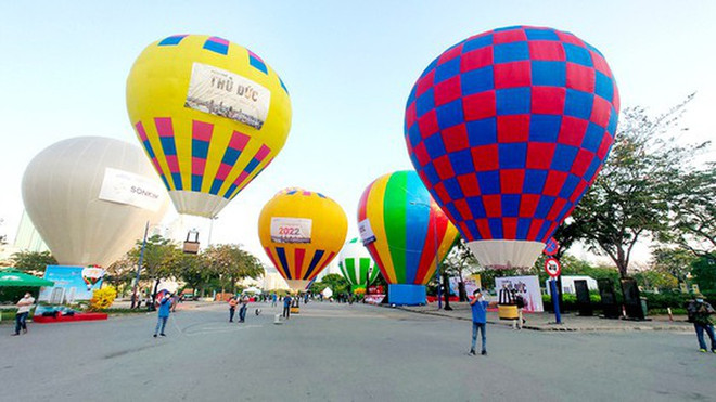 Hot air balloon festival debuts in HCM City ảnh 1 Hot air balloon festival debuts in HCM City ảnh 1