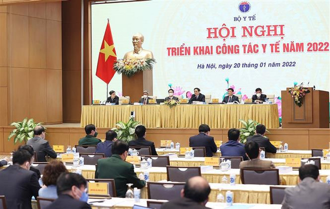 COVID-19 fight – most outstanding highlight of health sector in 2021: PM ảnh 3