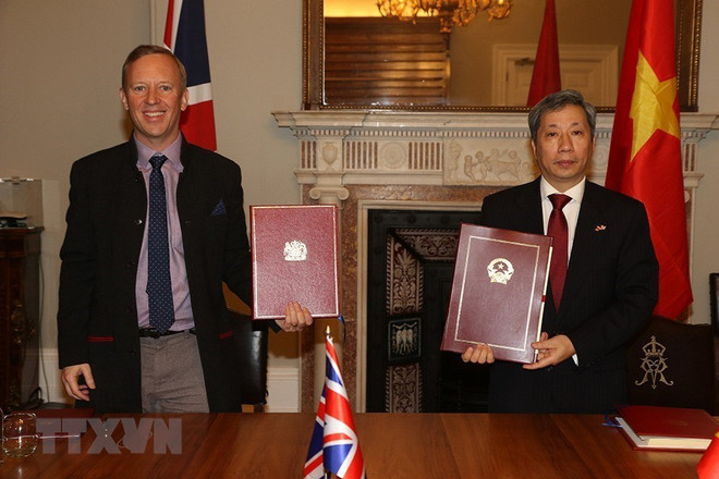 UK pledges to continue cooperation with Vietnam in different fields ảnh 3 UK pledges to continue cooperation with Vietnam in different fields ảnh 3