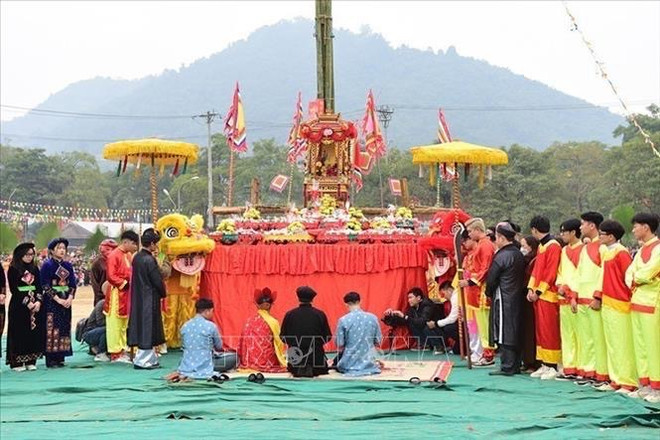 Tay minority people in Tuyen Quang celebrate spring festival ảnh 1 Tay minority people in Tuyen Quang celebrate spring festival ảnh 1