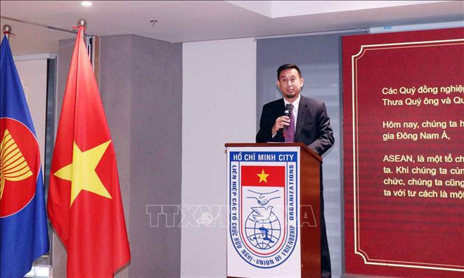 HCM City get-together looks to enhance ASEAN solidarity ảnh 2