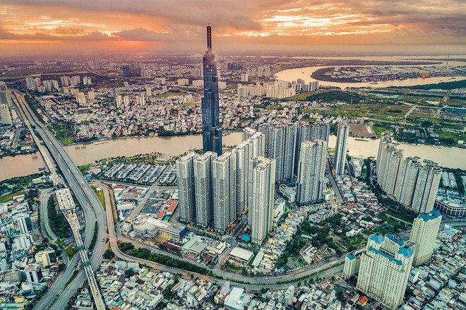 Vietnam’s economic growth projected to rebound from 2024 ảnh 1