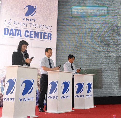 VNPT - VinaPhone opens two data centres ảnh 1