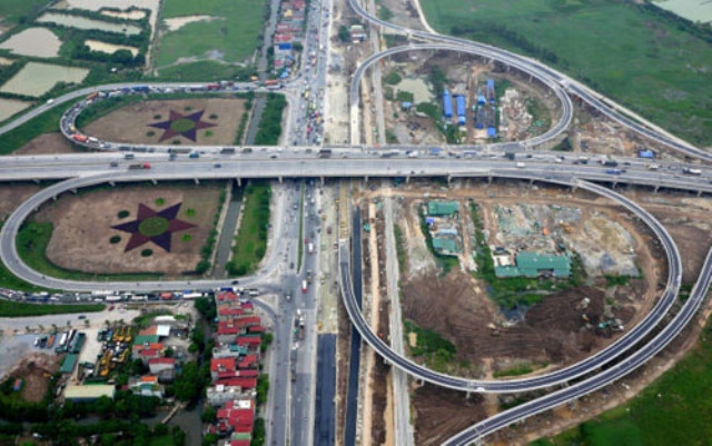 Hanoi to begin construction of two new ring roads ảnh 1