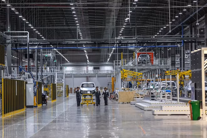 First made-in-Vietnam Vinfast car to be delivered in mid-June ảnh 1