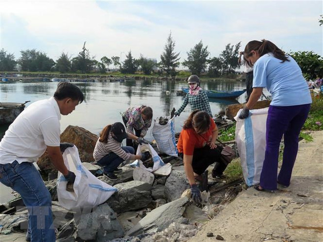 Seas-Islands Week looks to enhance women’s role in environmental protection ảnh 1 Seas-Islands Week looks to enhance women’s role in environmental protection ảnh 1