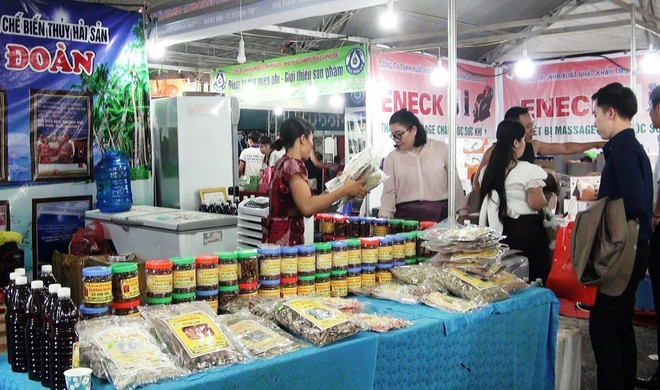 International fair promotes trade with Laos, Thailand ảnh 1