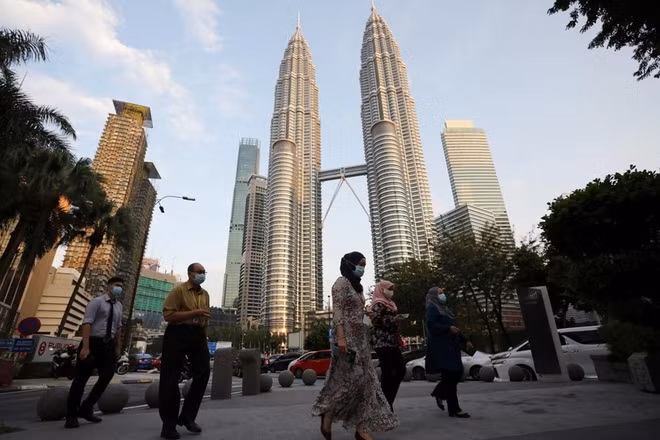 World Bank revises growth forecast for Malaysia ảnh 1