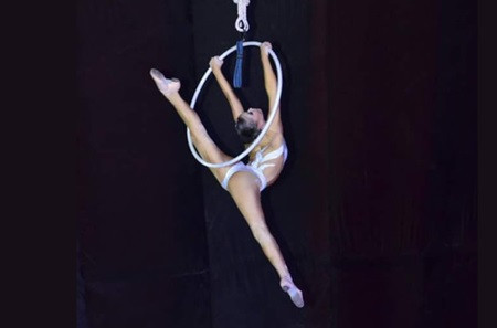 Circus gala honours Int'l Women's Day ảnh 1