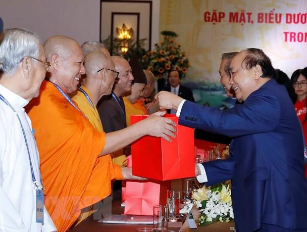 Interests of each religion intertwined with those of nation: PM ảnh 2