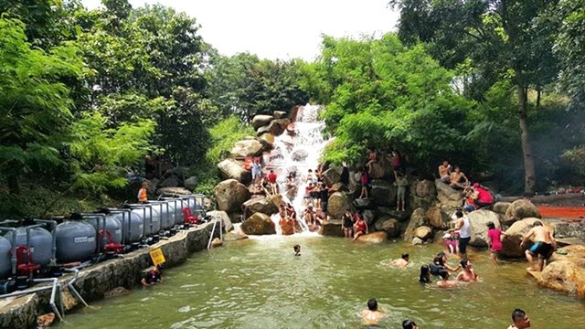 Sai Gon Railways launches tour to Binh Duong province ảnh 1