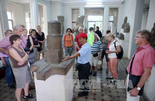 International arrivals up 17.8 percent after four months ảnh 1