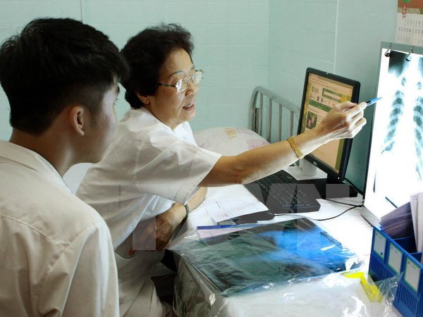 HCM City: family doctor clinics fail to attract patients ảnh 1