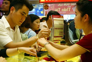 Vietnam’s gold consumption falls 23 percent ảnh 1 Vietnam’s gold consumption falls 23 percent ảnh 1