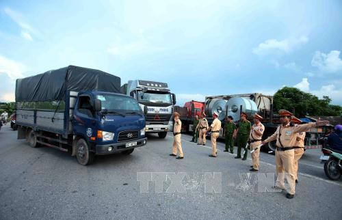 Hotlines on traffic safety announced ảnh 1 Hotlines on traffic safety announced ảnh 1