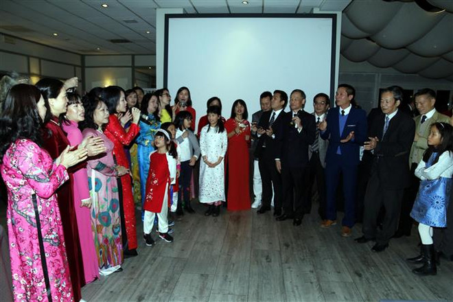 Celebrations in Italy, Mozambique to welcome traditional Tet ảnh 1