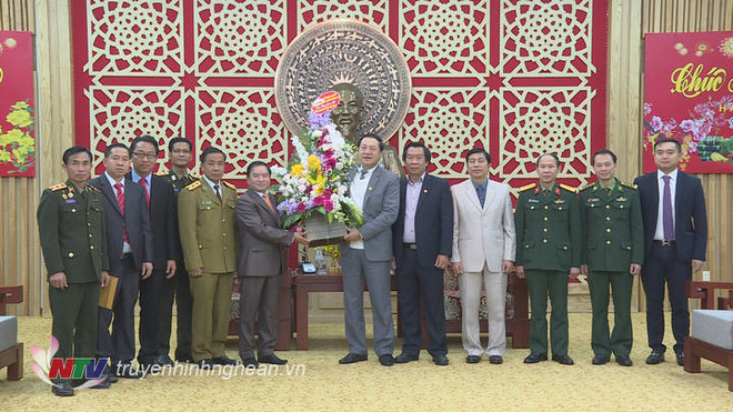 Lao officials extend Tet greetings to Nghe An province ảnh 1 Lao officials extend Tet greetings to Nghe An province ảnh 1