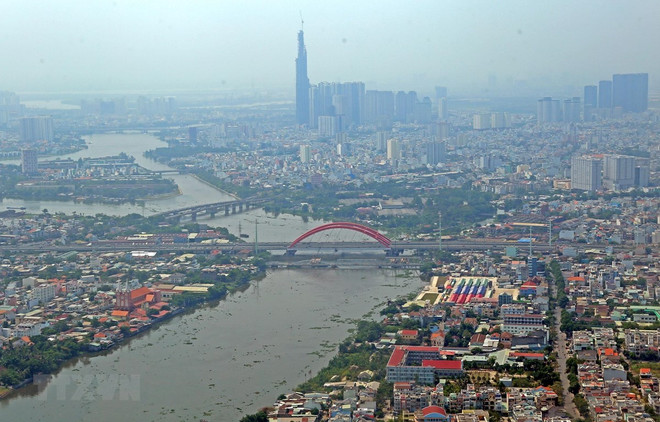 PM orders faster public capital disbursement to fuel growth ảnh 1