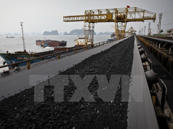 Vinacomin records high coal output, sales ảnh 1