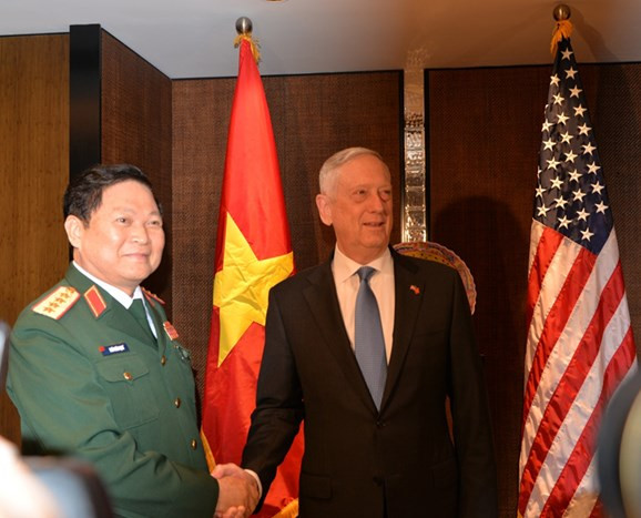 US seeks further cooperation with Vietnam in defence industry ảnh 1 US seeks further cooperation with Vietnam in defence industry ảnh 1