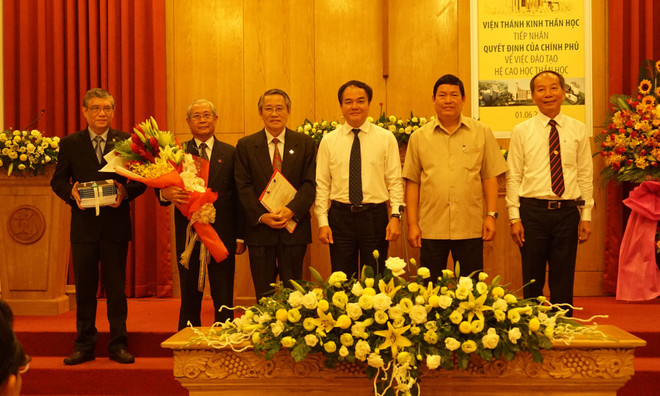 Third Evangelical divinity school to offer higher education in theology ảnh 1