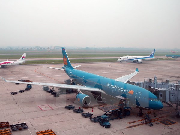 Vietnam Airlines completes 2016 business plan ảnh 1