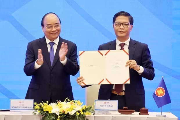 VNA selects top 10 economic events of Vietnam in 2020 ảnh 2