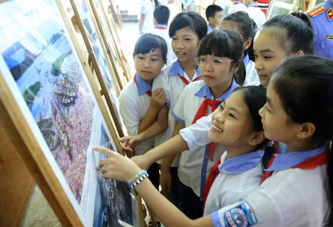 Photo, documentary exhibition features ASEAN Community ảnh 1