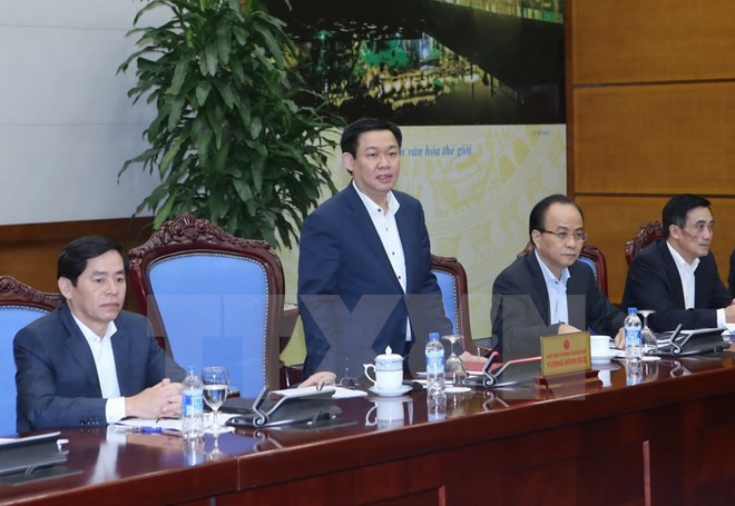 Meeting reviews government’s resolution on business development ảnh 1 Meeting reviews government’s resolution on business development ảnh 1