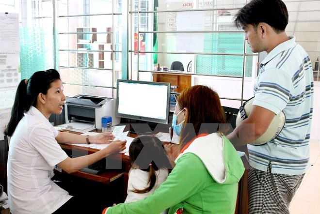 Health sector aims to continue controlling HIV infection ảnh 1 Health sector aims to continue controlling HIV infection ảnh 1