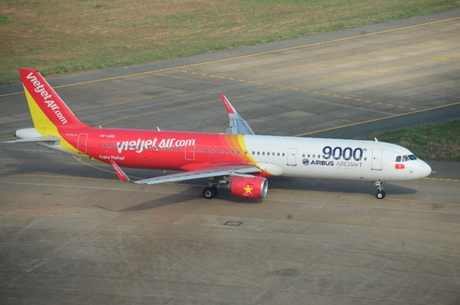 Vietjet Air offers 500,000 promotional tickets ảnh 1