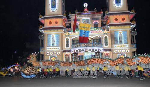 Cao Dai sect holds most significant annual ritual ảnh 1