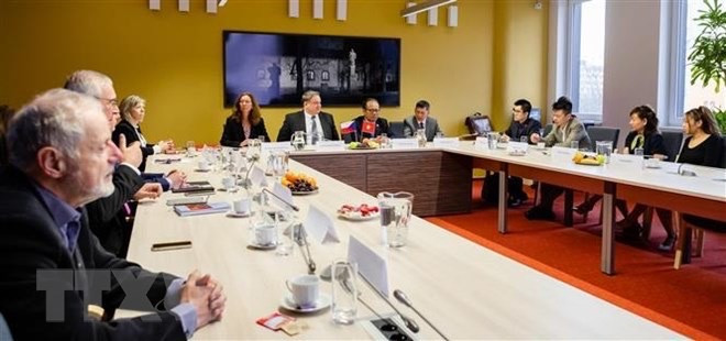 Vietnam, Czech Republic strengthen education-training engagements ảnh 1