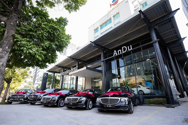 Imported cars should be included in registration fee reduction scheme ảnh 1