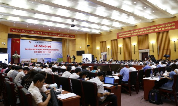 Citizens must help with waste treatment ảnh 1 Citizens must help with waste treatment ảnh 1