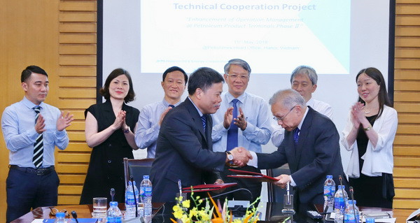 Petrolimex, JCCP ink second-phase cooperation deal ảnh 1 Petrolimex, JCCP ink second-phase cooperation deal ảnh 1