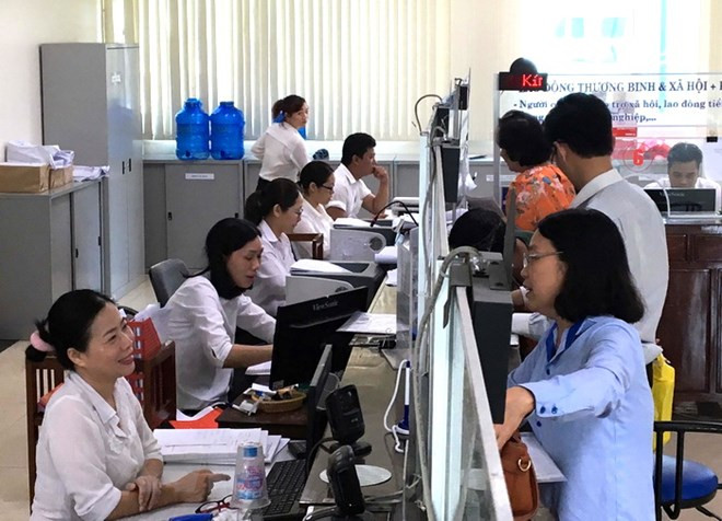 HCM City increases civil servants’ salaries ảnh 1