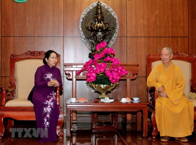 HCM City’s leaders extend greetings on Buddha’s birthday ảnh 1 HCM City’s leaders extend greetings on Buddha’s birthday ảnh 1
