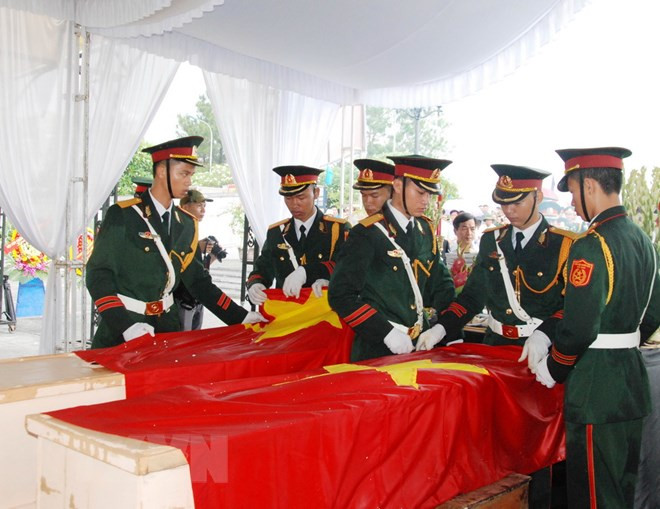 Quang Tri reburies martyrs’ remains repatriated from Laos ảnh 1 Quang Tri reburies martyrs’ remains repatriated from Laos ảnh 1