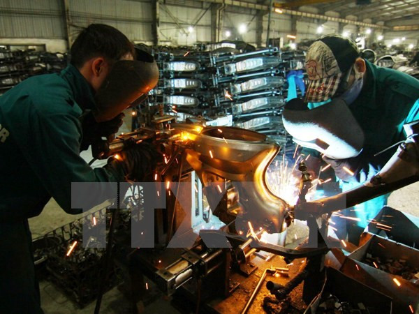 Industrial production sees strong recovery ảnh 1