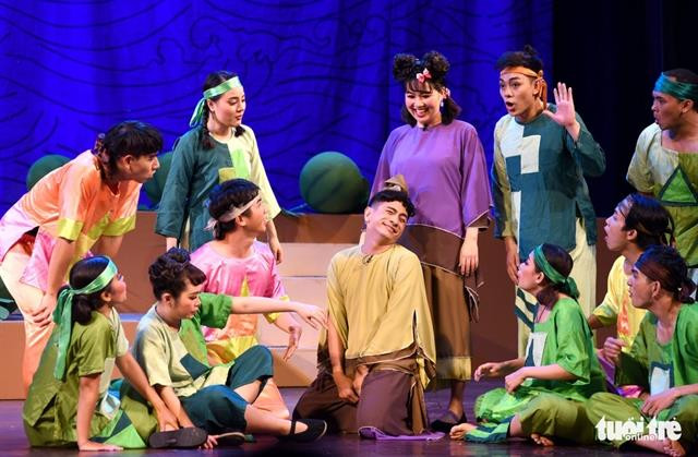 Mid-Autumn Festival signals party time for kids ảnh 1 Mid-Autumn Festival signals party time for kids ảnh 1