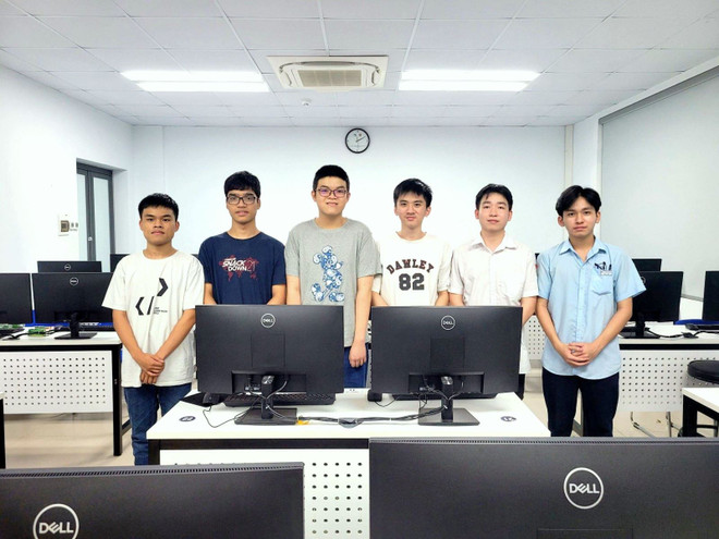 Vietnamese students bag six medals at Asia-Pacific Informatics Olympiad 2023 ảnh 1
