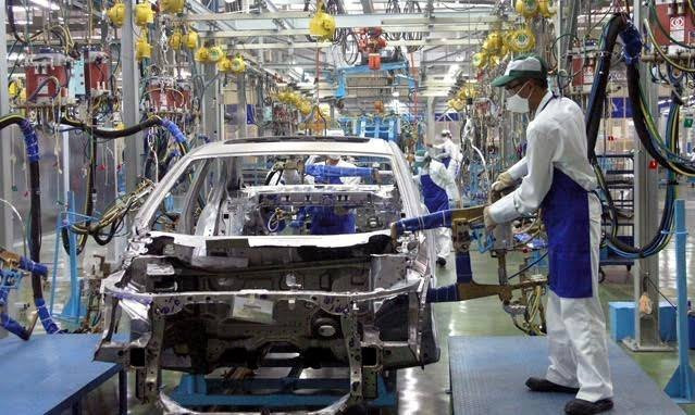MoF urged to revise automobile industry laws ảnh 1