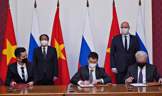 Vietnam, Russia sign cooperation agreement on vaccine production ảnh 1 Vietnam, Russia sign cooperation agreement on vaccine production ảnh 1