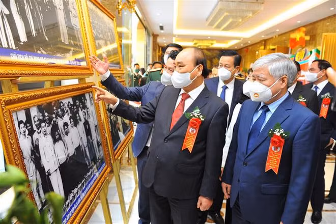 Education must be locomotive to push Ha Giang’s development: President ảnh 3